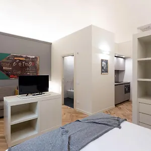 https://palazzo-liberati-apartments.emilia-romagnahotels.net